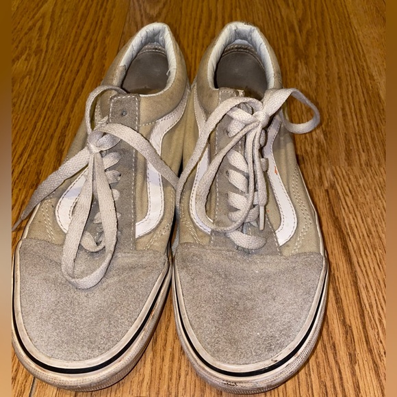 Vans Old Skool Shoe tan, size 7 - Picture 2 of 3